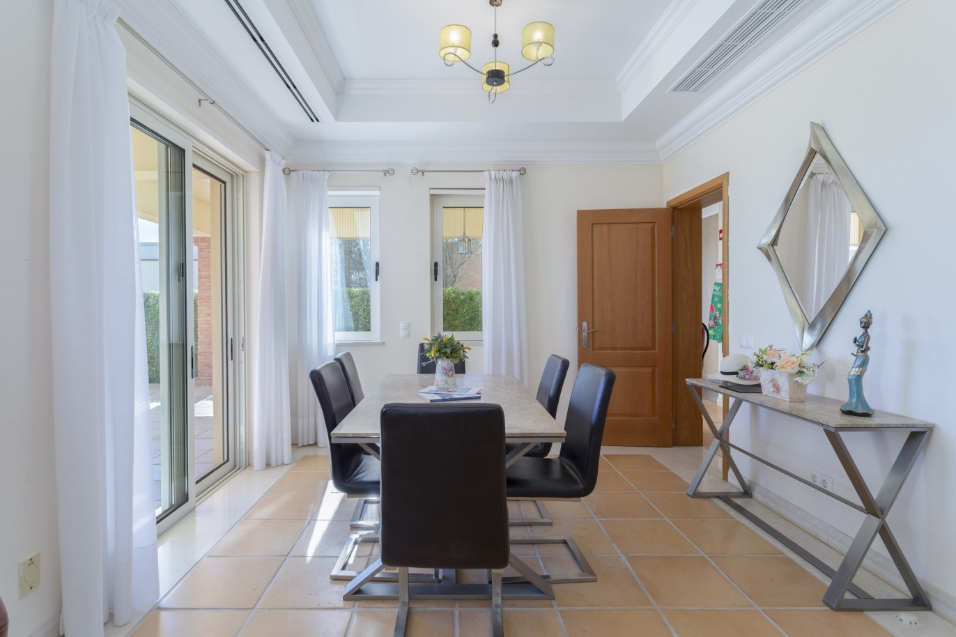 Fantástica villa de 3 dormitorios en Monte Rei Resort, Vila Nova de Cacela, Algarve_233672