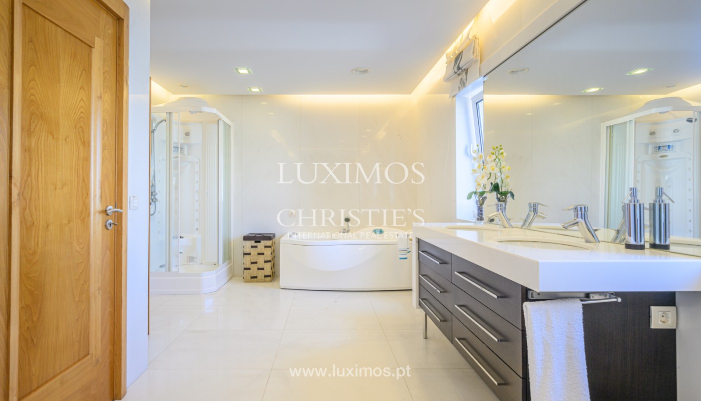 5 Bedroom Villa/Townhouse's Image 10
