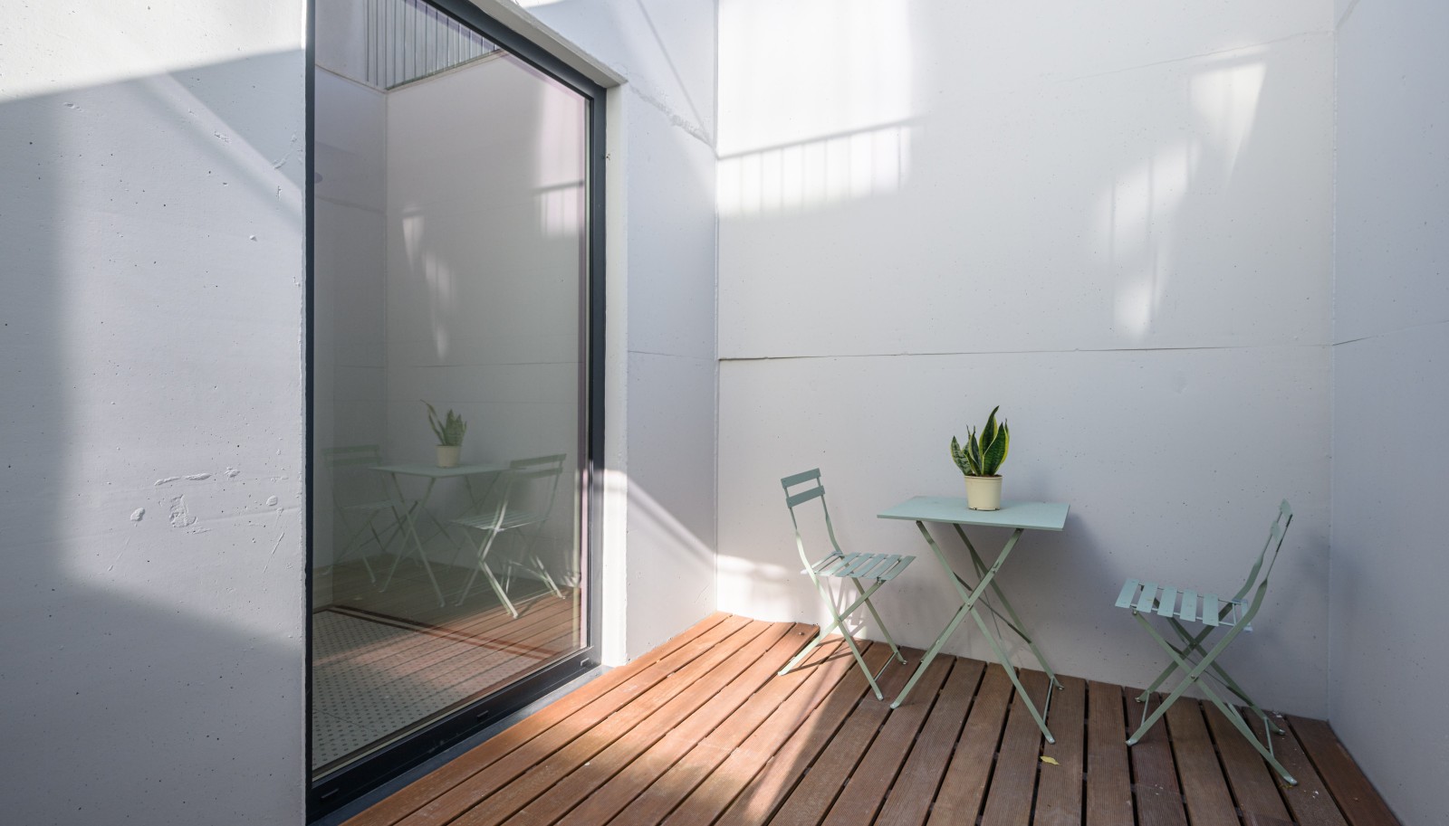 Neue Wohnung 1+1, mit Terrasse und Garten, zu verkaufen, im Zentrum von Porto, Portugal_235773