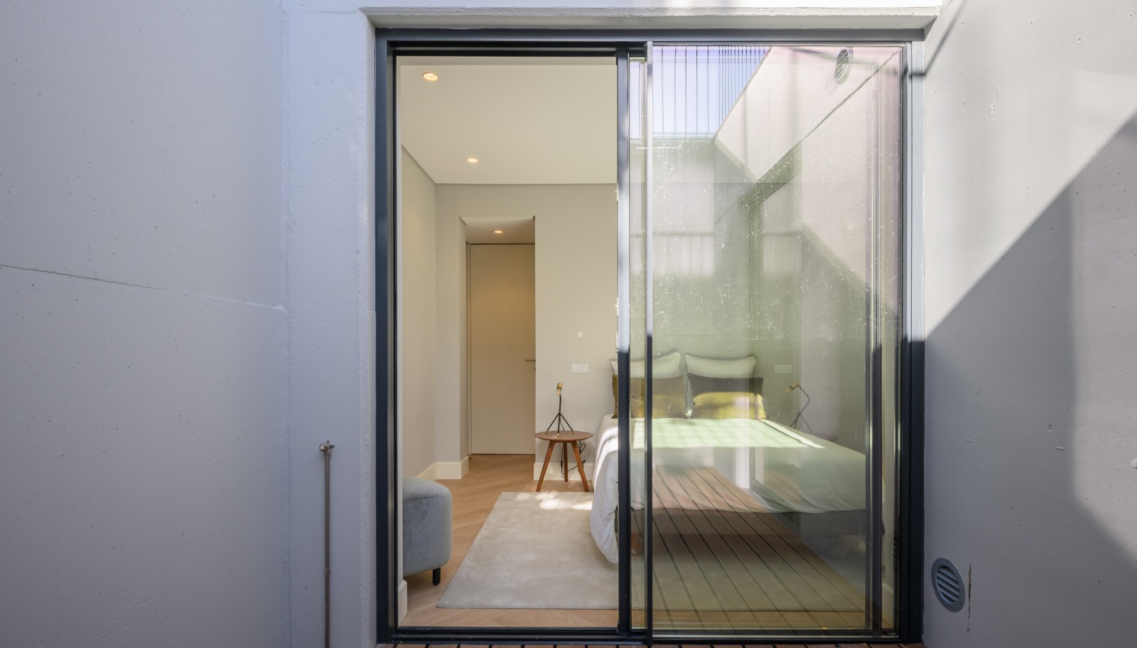 Neue Wohnung 1+1, mit Terrasse und Garten, zu verkaufen, im Zentrum von Porto, Portugal_235774
