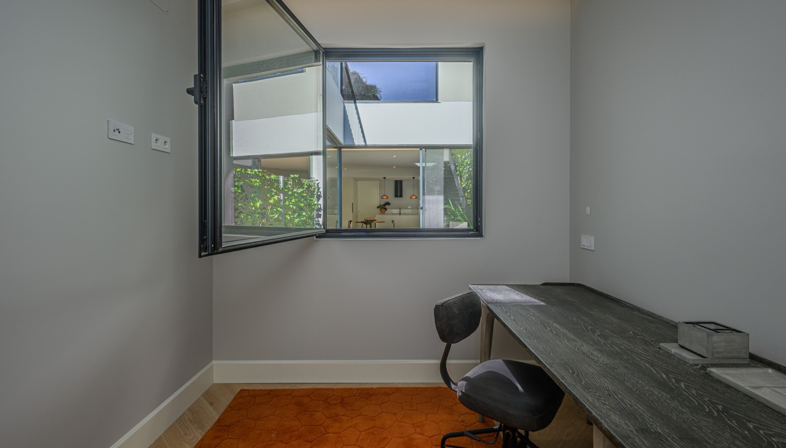 Apartamento T1+1 novo com terraço e jardim, para venda, no Centro do Porto_235776