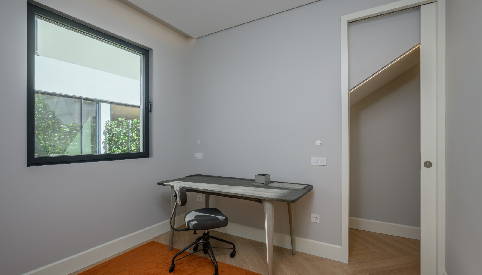Neue Wohnung T1+1 mit Terrasse und Garten, zu verkaufen, im Zentrum von Porto, Portugal_235803