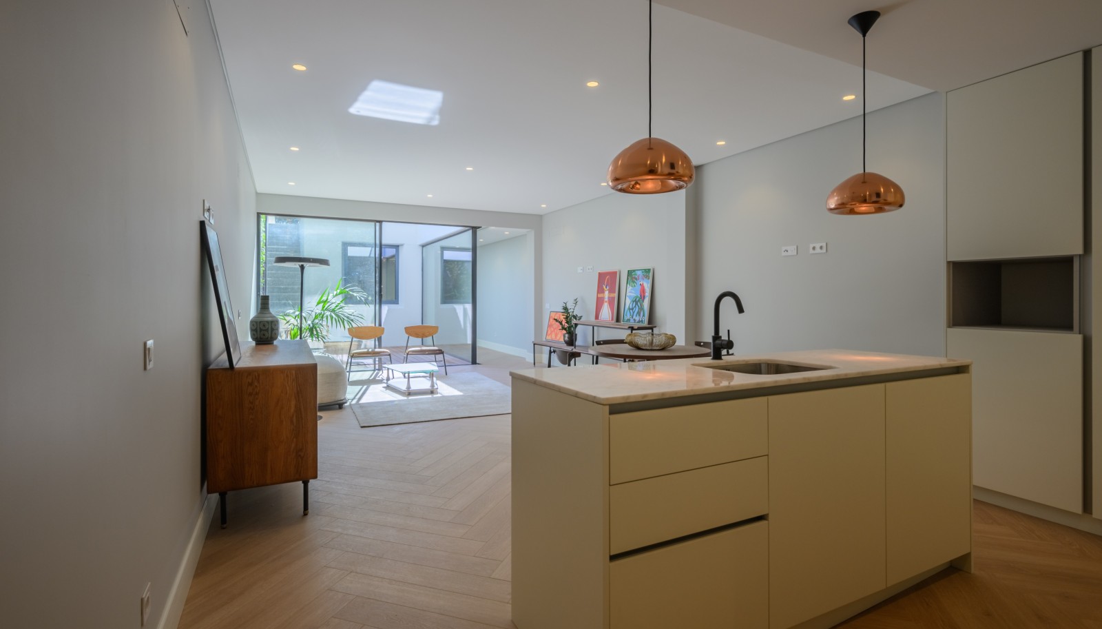 Appartement neuf T1+1 avec terrasse et jardin, à vendre, à Porto city centre, Portugal_235810