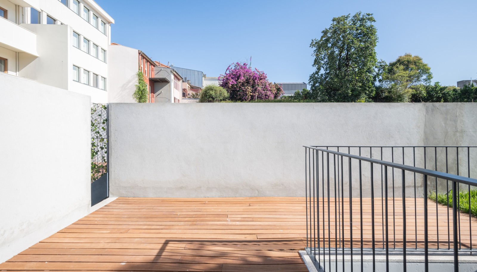 Piso nuevo T1+1 con terraza y jardín, en venta, en el centro de Oporto, Portugal_235813