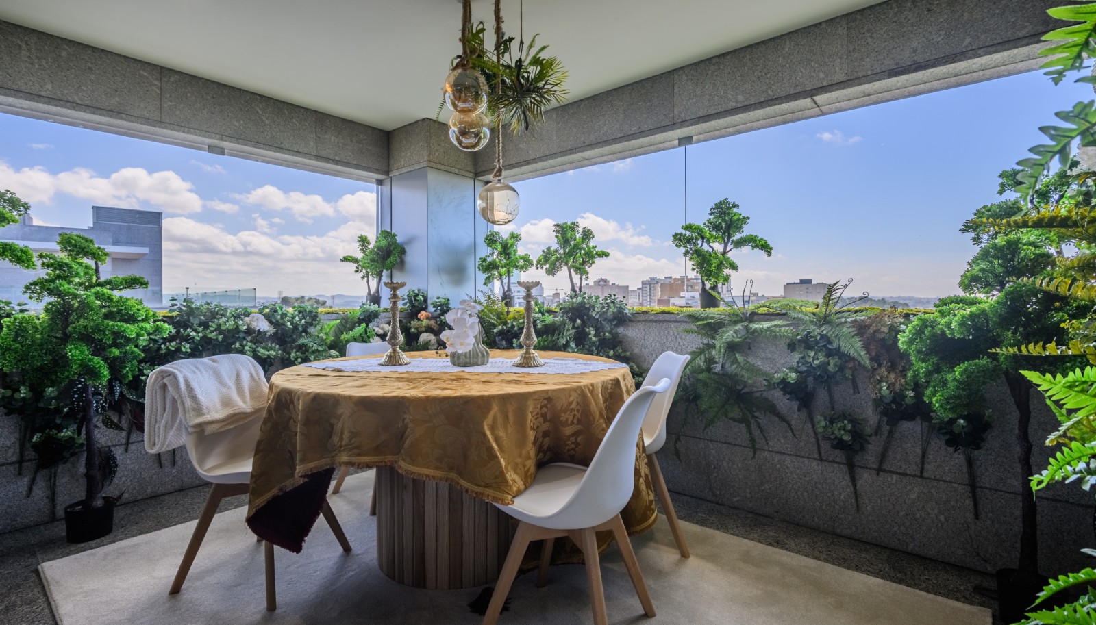 Verkauf eines luxuriösen Penthouses mit Balkon, in einer geschlossenen Wohnanlage, Maia, Porto, Portugal_236032