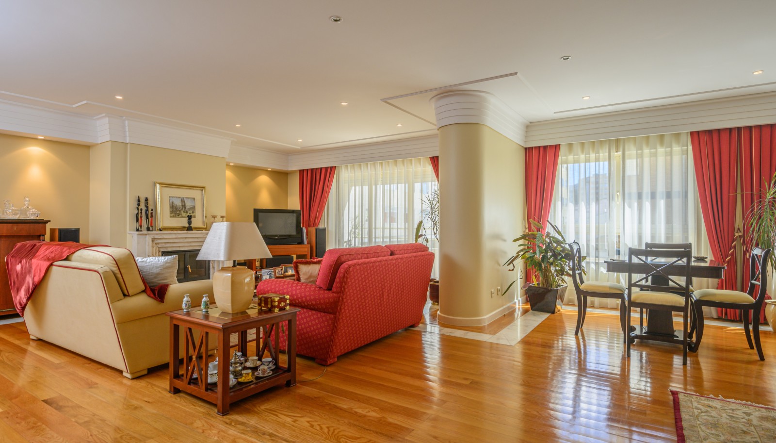 Appartement de 5 chambres avec balcon, à vendre, à V. N. Gaia, Porto, Portugal_236340