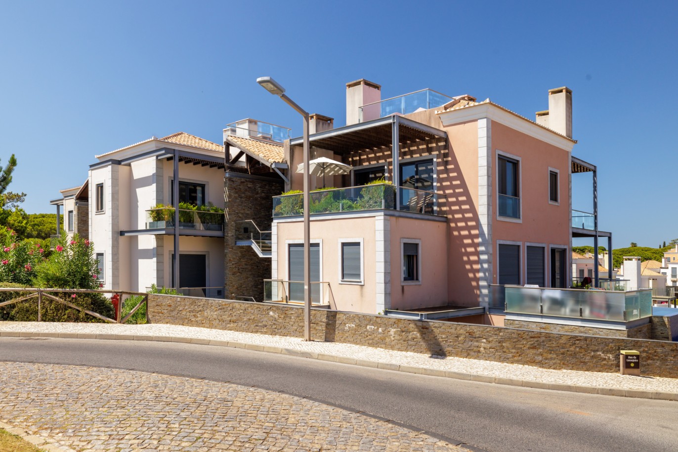 Appartement moderne de 2 chambres à vendre à Vale do Lobo, Algarve_236407