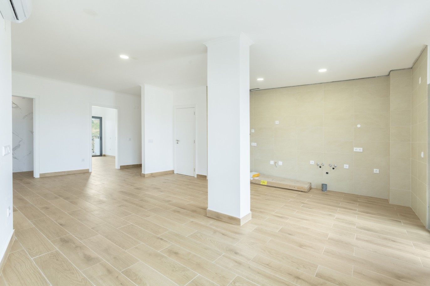 Neue 2-Zimmer-Wohnung zu verkaufen in Loulé, Algarve_236733