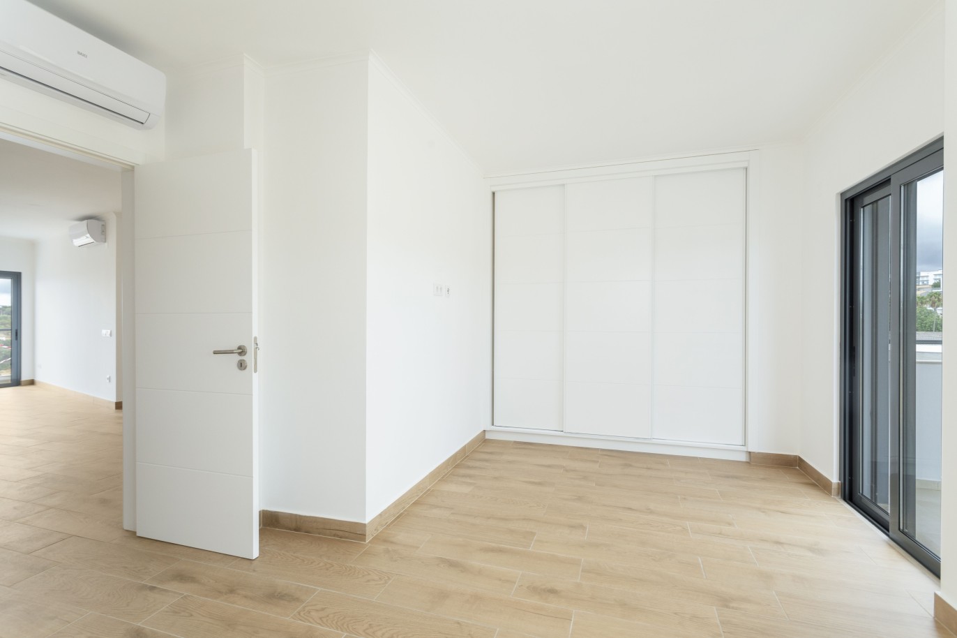 Novo apartamento T2, para venda em Loulé, Algarve_236789