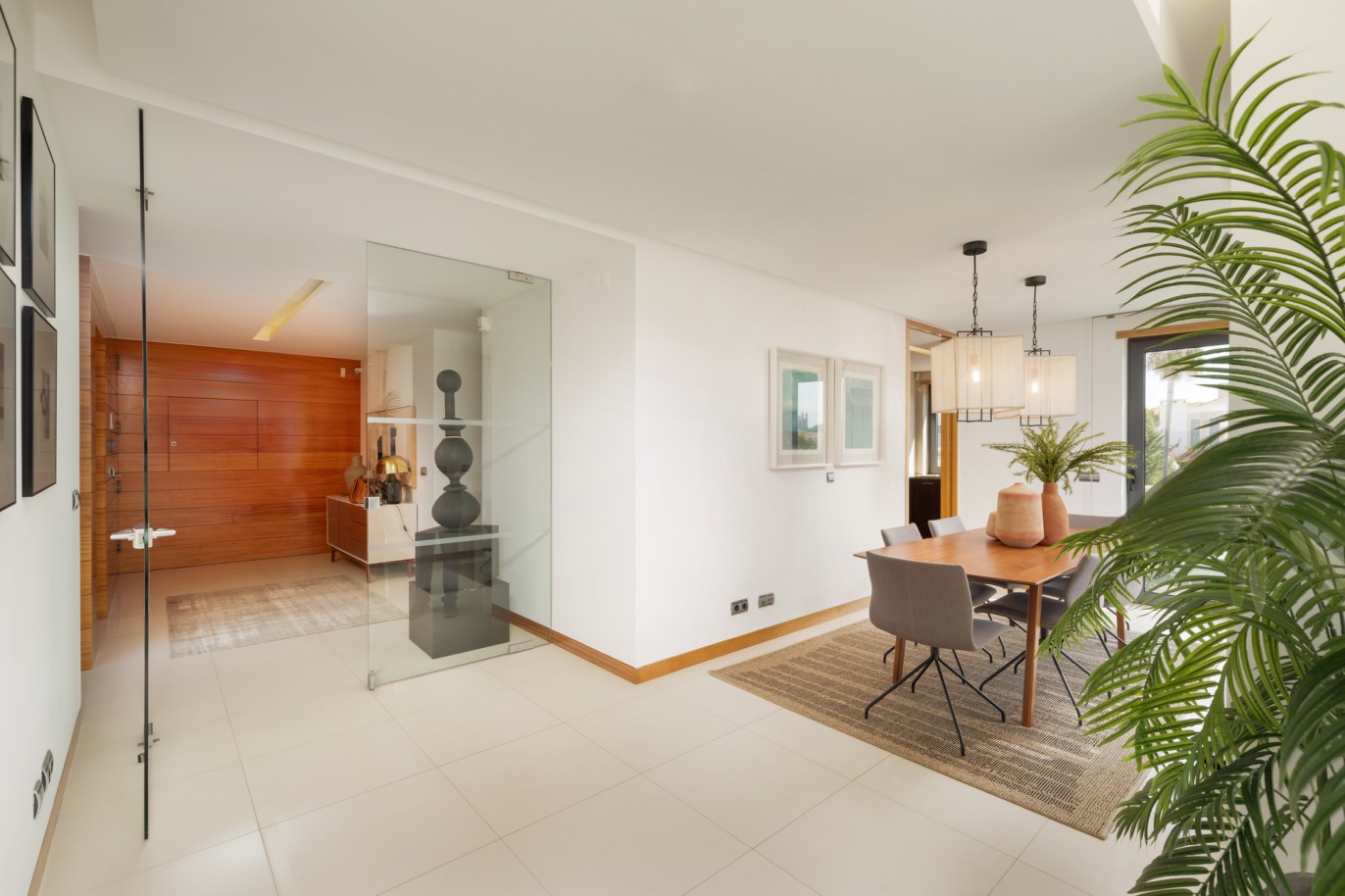 2 bedroom apartment with pool, for sale in Vale do Lobo, Algarve_237300