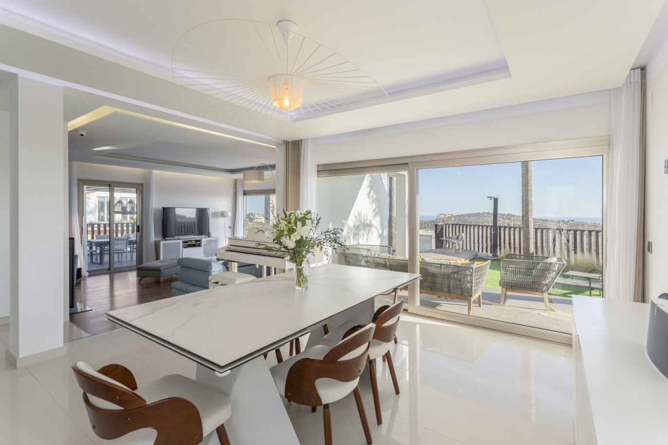 Villa de 4 chambres avec piscine et vue sur la mer, à vendre à Loulé, Algarve_237406