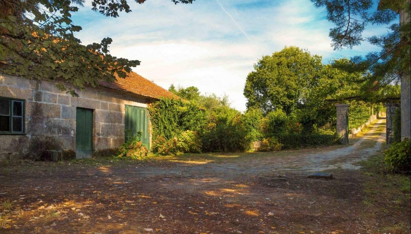 Bauernhaus mit Blick über das Tal, Marco de Canaveses, Portugal_23745