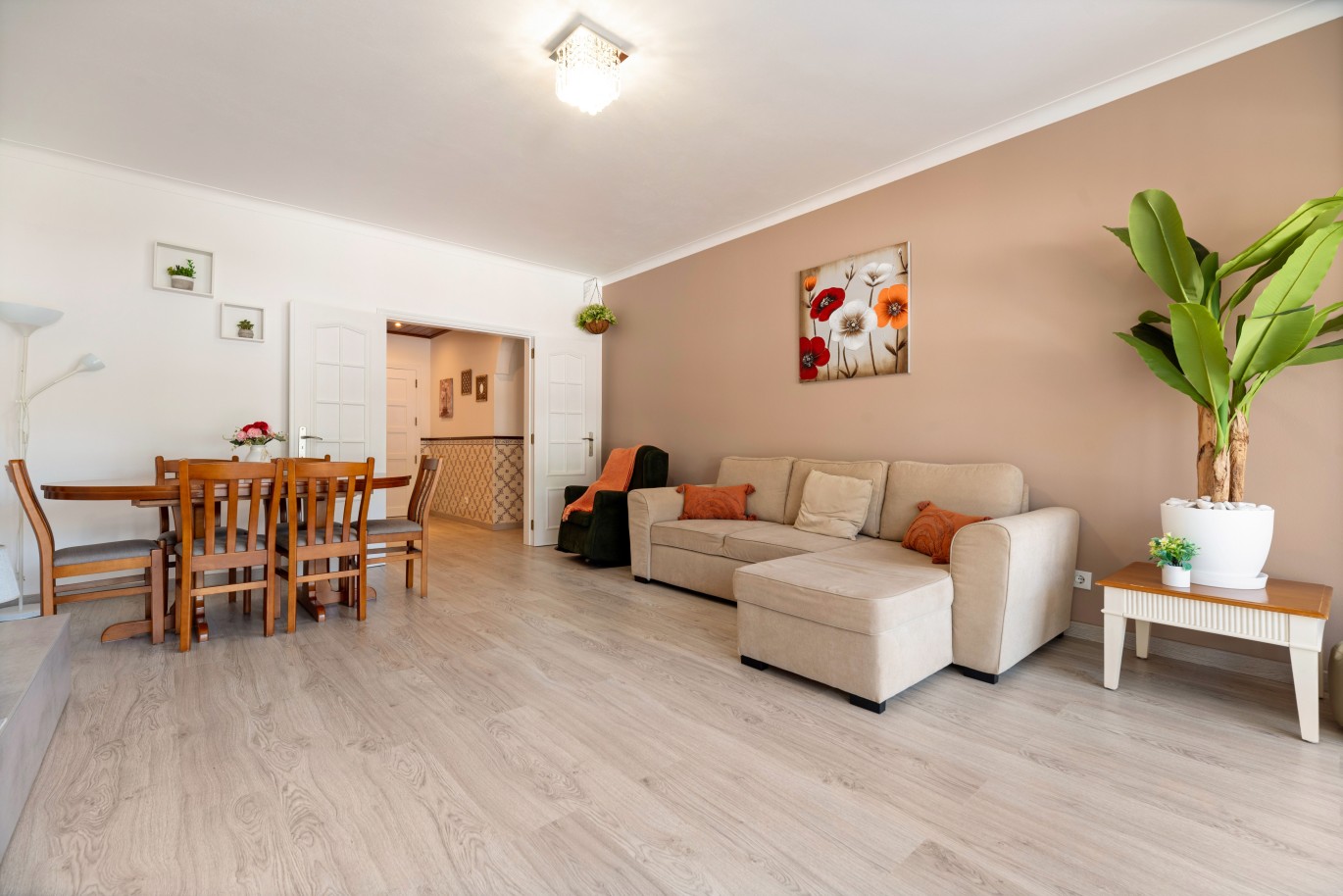 Renovierte Wohnung mit 2 Schlafzimmern, zu verkaufen, im Zentrum von Lagos, Algarve_237675
