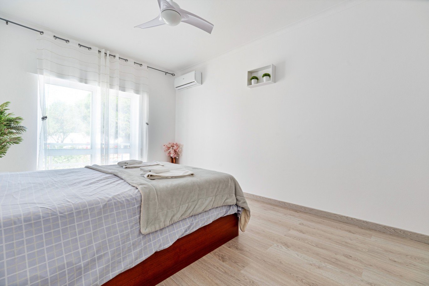 Apartamento T2 Renovado, para venda, no centro de Lagos, Algarve_237682