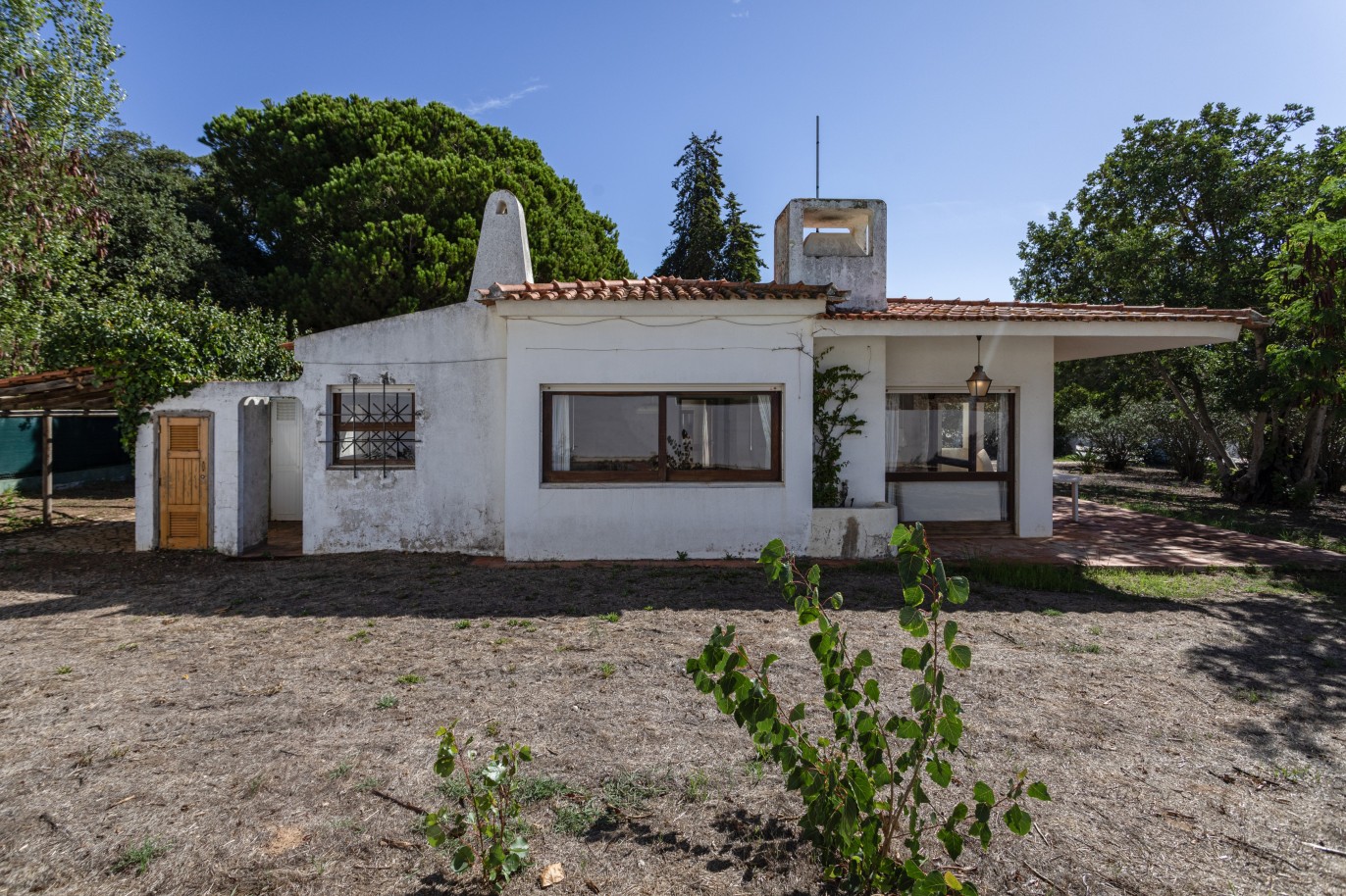 Moradia com possibilidade de ampliação, para venda em Albufeira, Algarve_238995