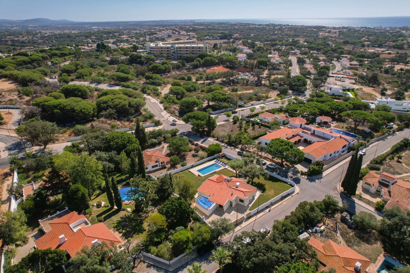 Large plot for sale in Albufeira, Algarve_239733