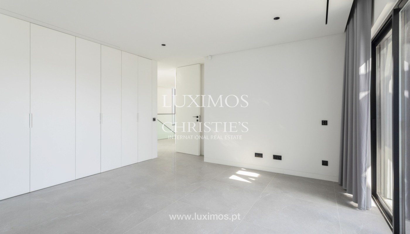 4 Bedroom Villa/Townhouse's Image 12