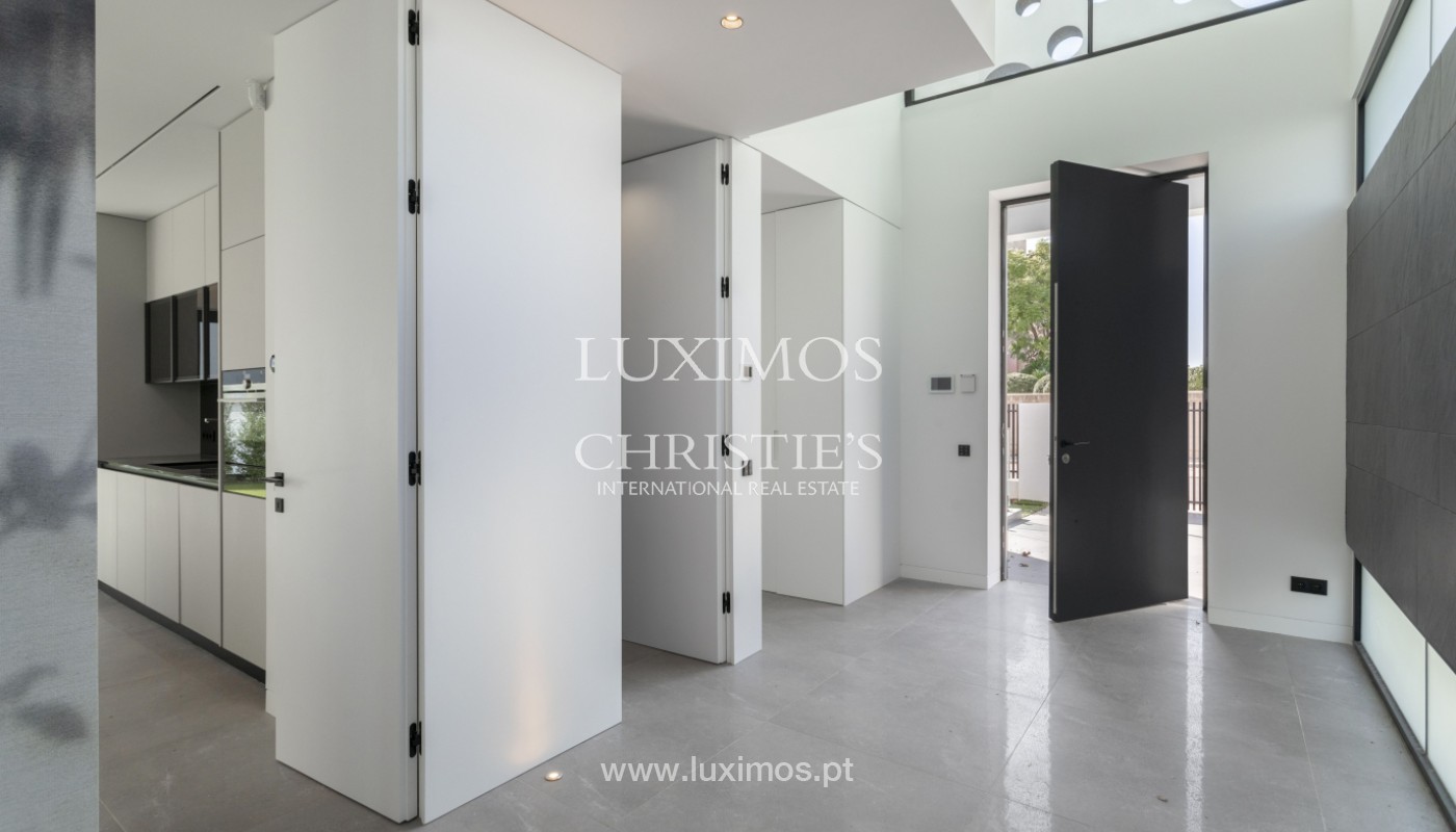 4 Bedroom Villa/Townhouse's Image 21