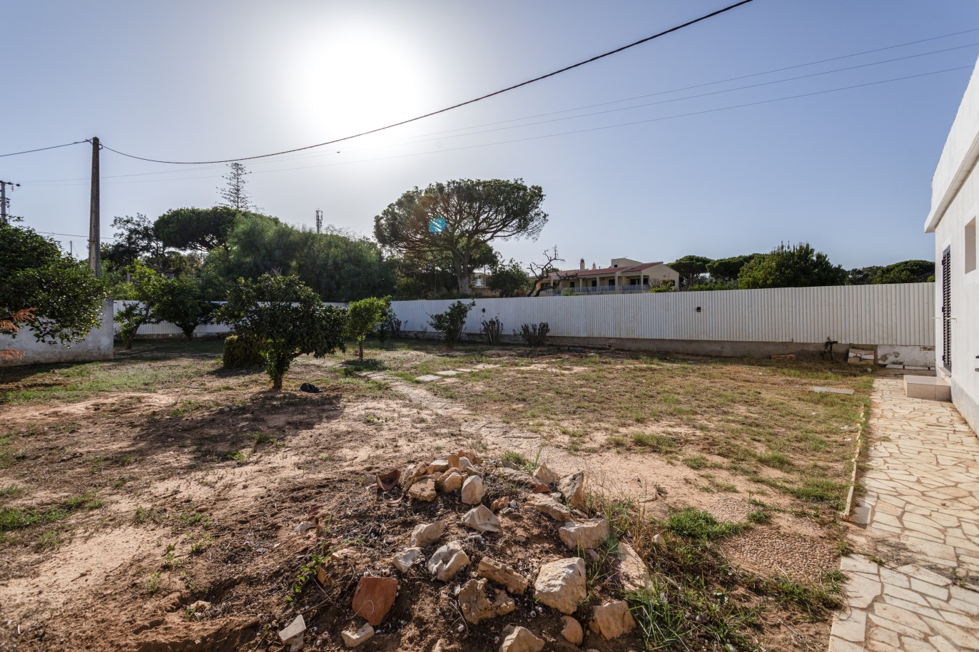 Property with two villas for sale in Quarteira, Algarve_240096