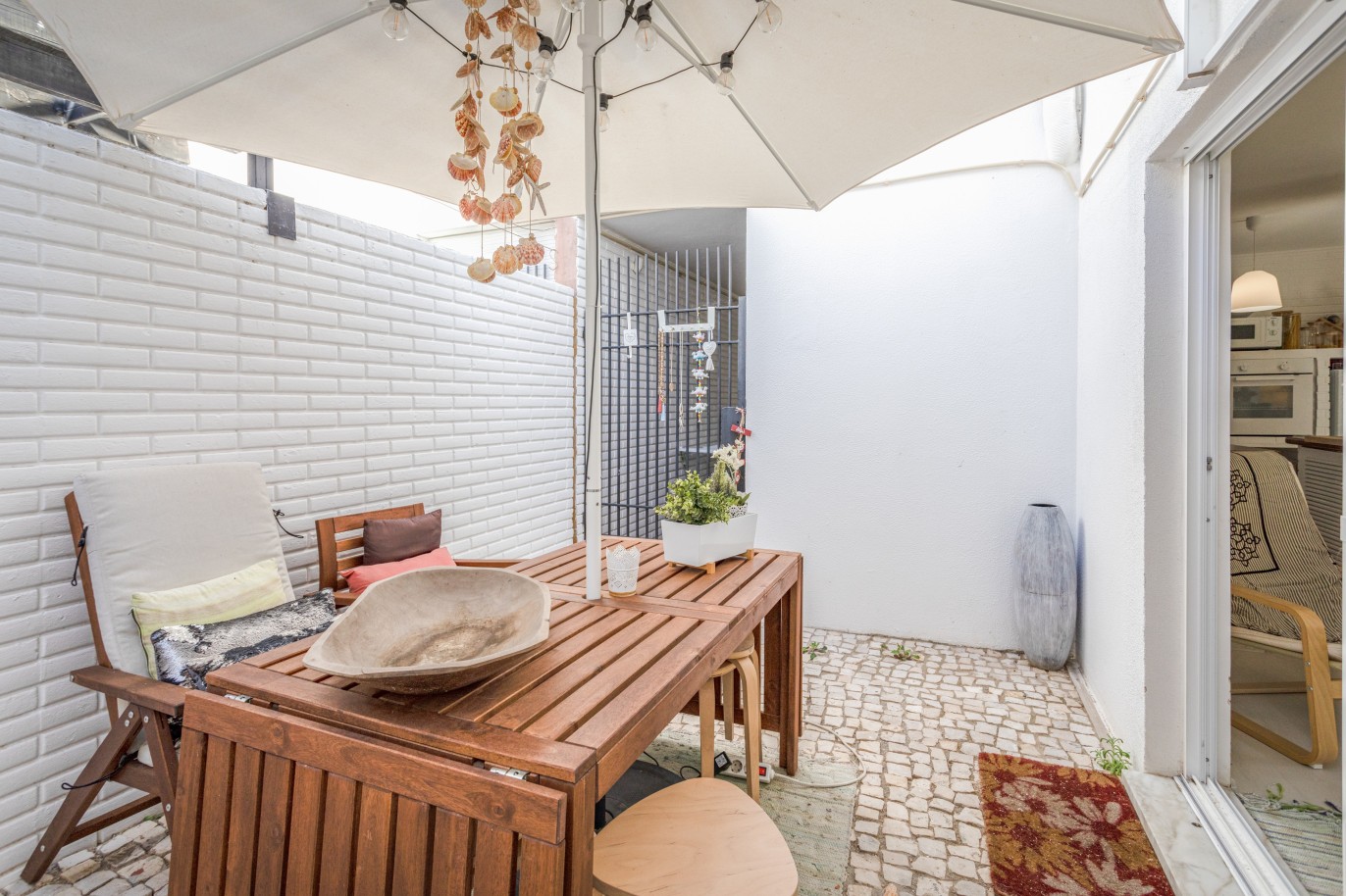 3 bedroom semi-detached villa with pool, for sale in Vilamoura, Algarve_240531