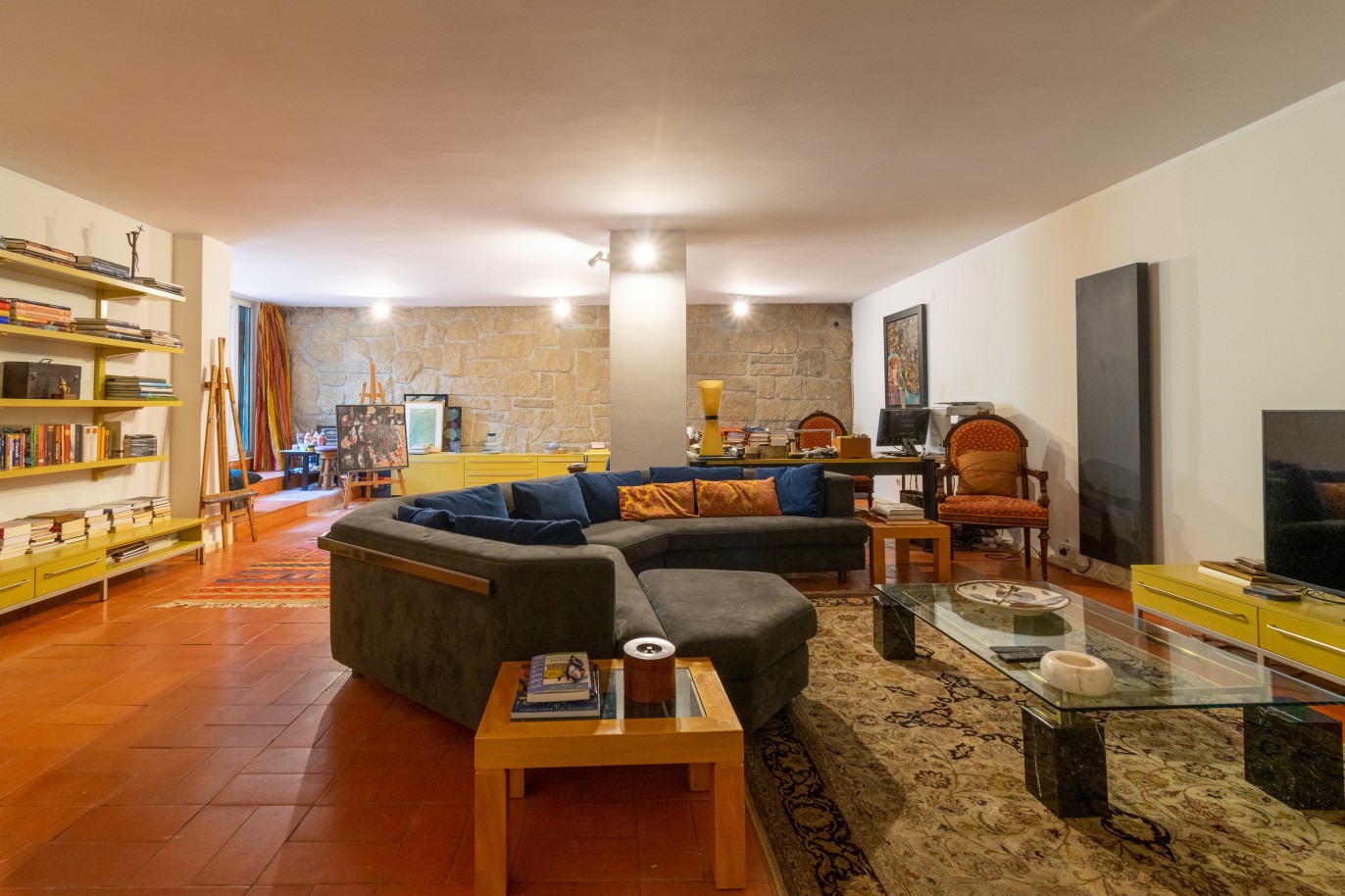 Luxury 4-bedroom villa in Bonfim, for sale, Porto, Portugal_240541