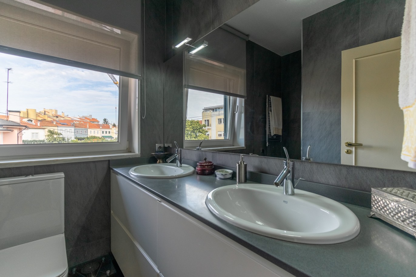 Luxury 4-bedroom villa in Bonfim, for sale, Porto, Portugal_240555