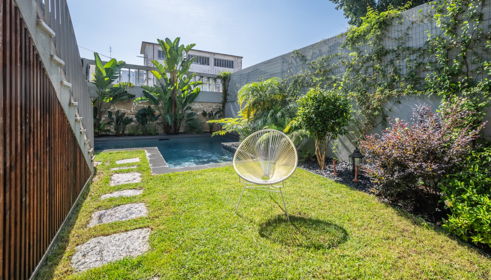 Villa de luxe à vendre avec jardin et piscine, centre Porto, Portugal_240679