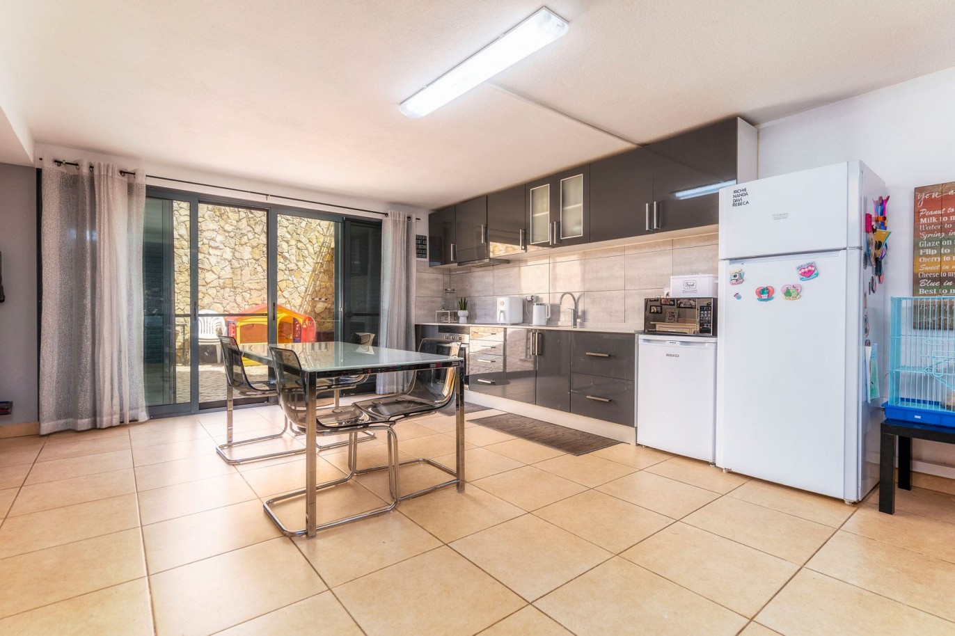 3+1 bedroom villa & 2 bedroom apartment for sale in Quarteira, Algarve_240753