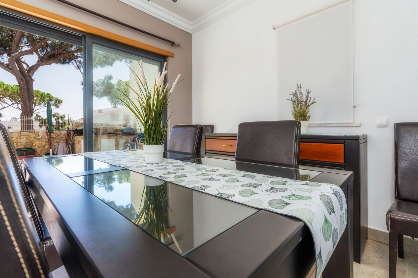 3+1 bedroom villa & 2 bedroom apartment for sale in Quarteira, Algarve_240769