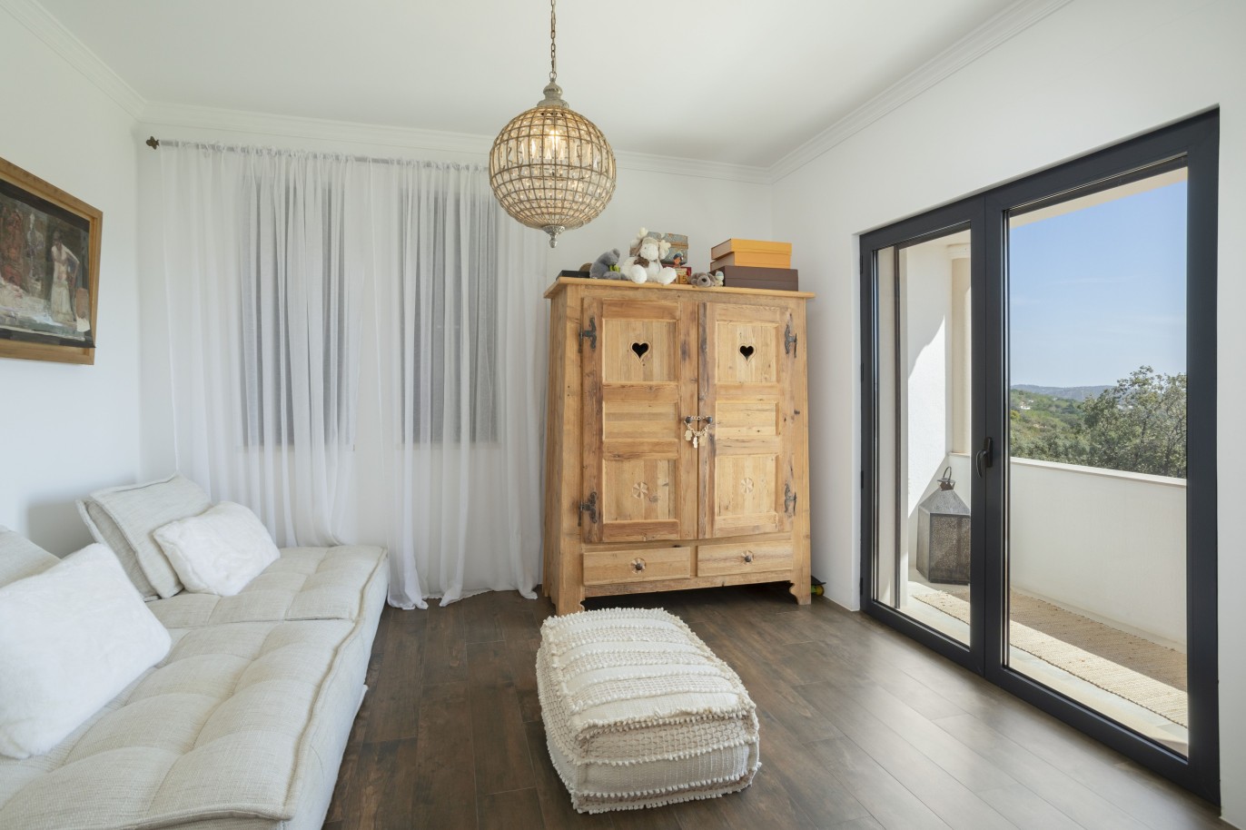 Magnífica propiedad de 6+1 dormitorios con piscina y jardín, en venta en Tavira, Algarve_240828