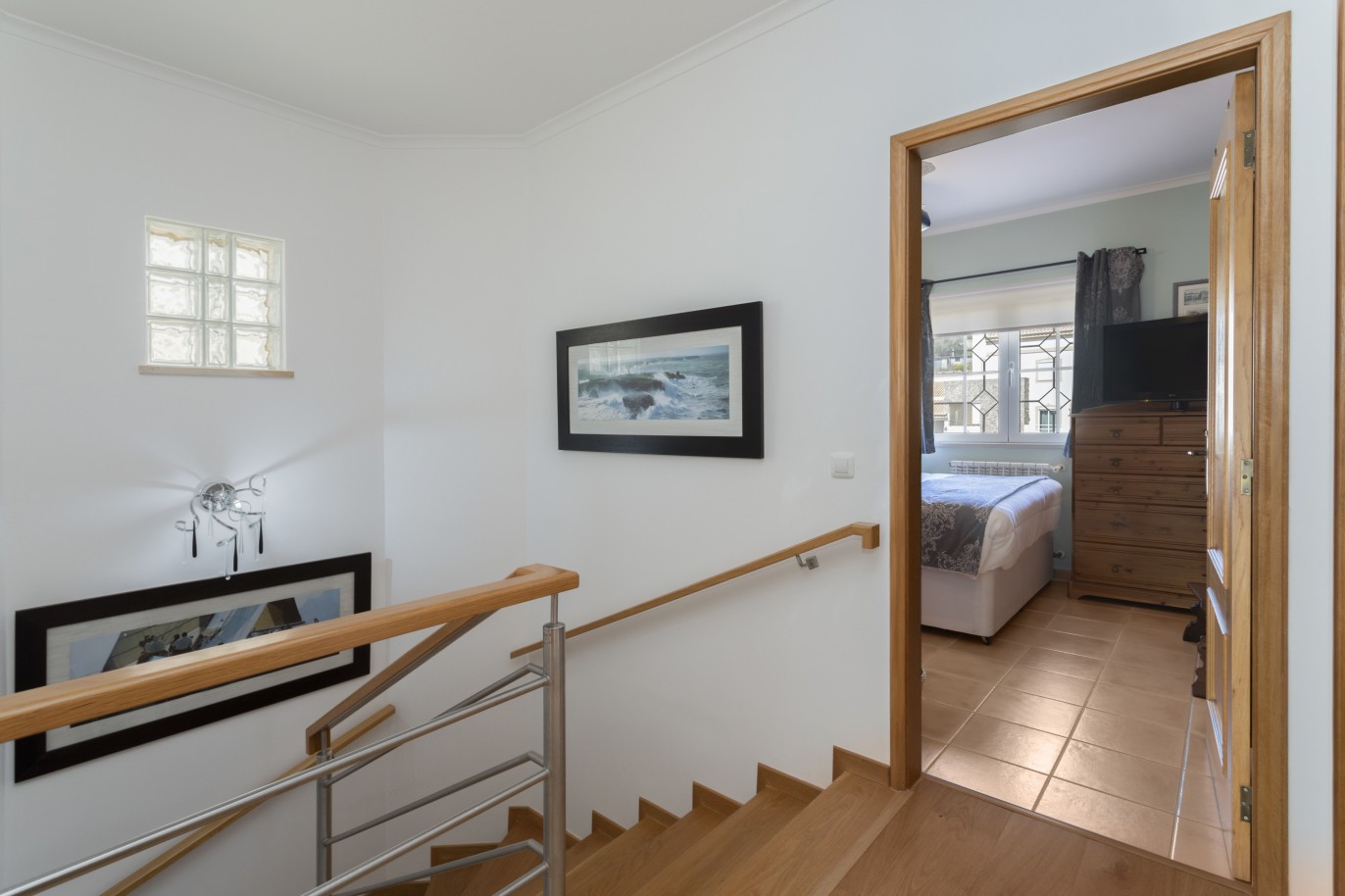 Fantástica villa de 3 dormitorios, en venta, en Luz, Lagos, Algarve_240867