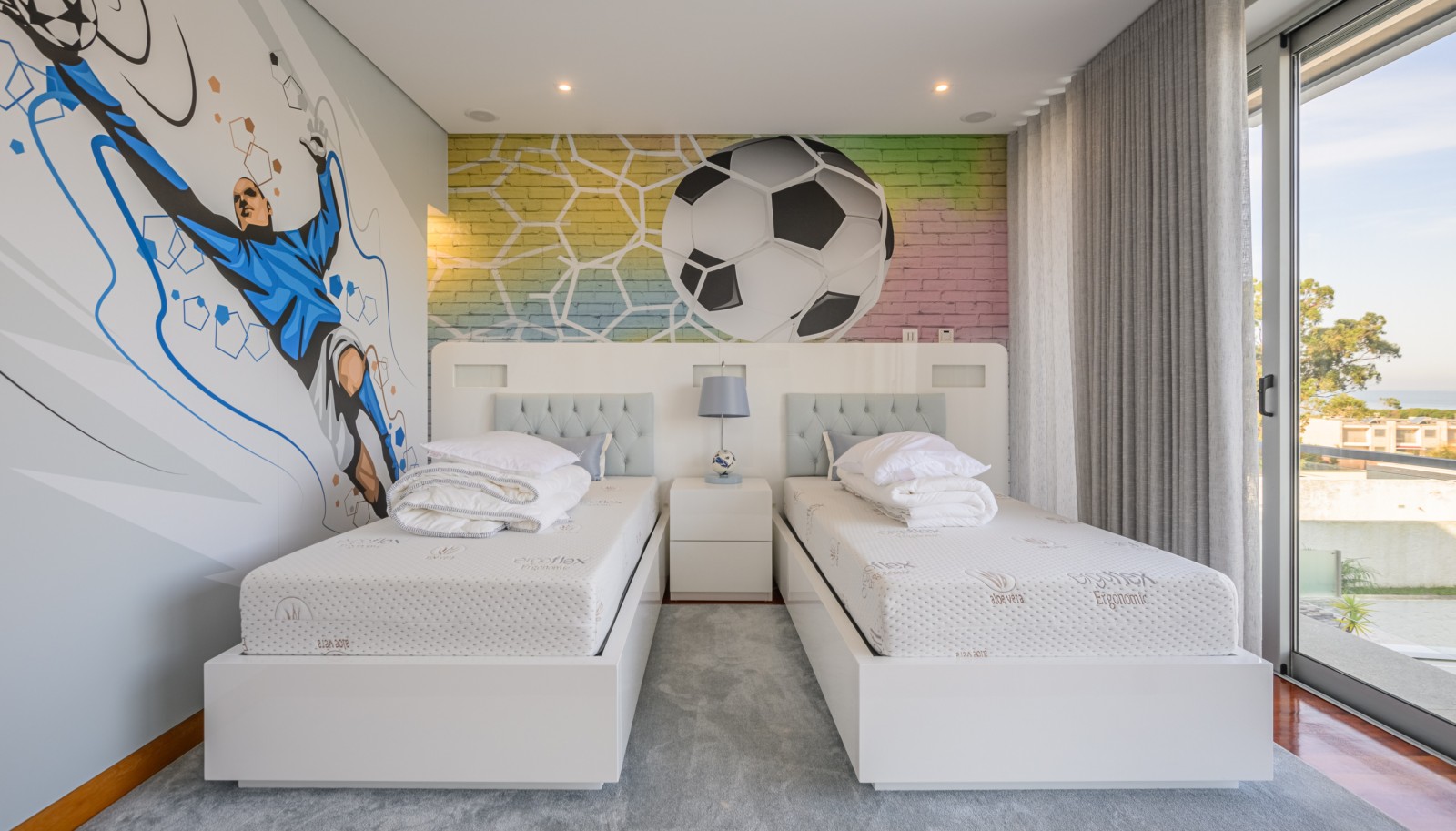 Villa 4 chambres à coucher, à vendre, bord de la mer, Porto, Portugal_240945