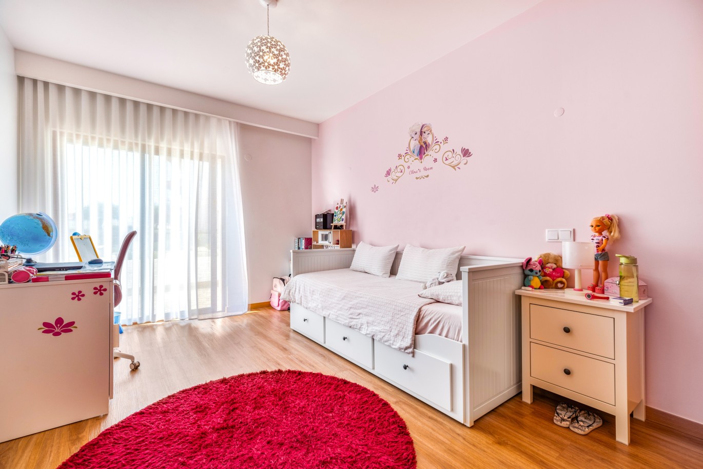 Fantástico Apartamento T4 com piscina e vista rio, para venda, em Portimão, Algarve_240979