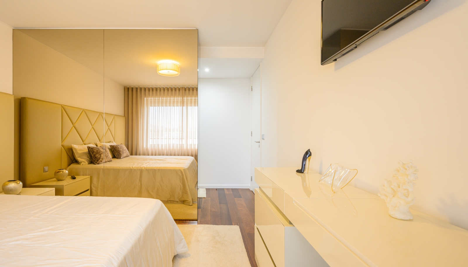 4 bedroom apartment near the sea, for sale, in Matosinhos, Portugal_241859