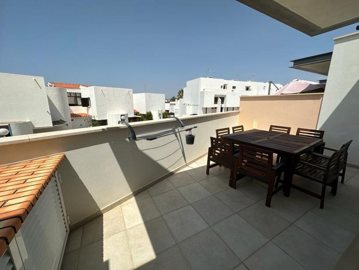 5 schlafzimmer halb freistehende villa mit pool zu verkaufen in Vilamoura, Algarve_242014