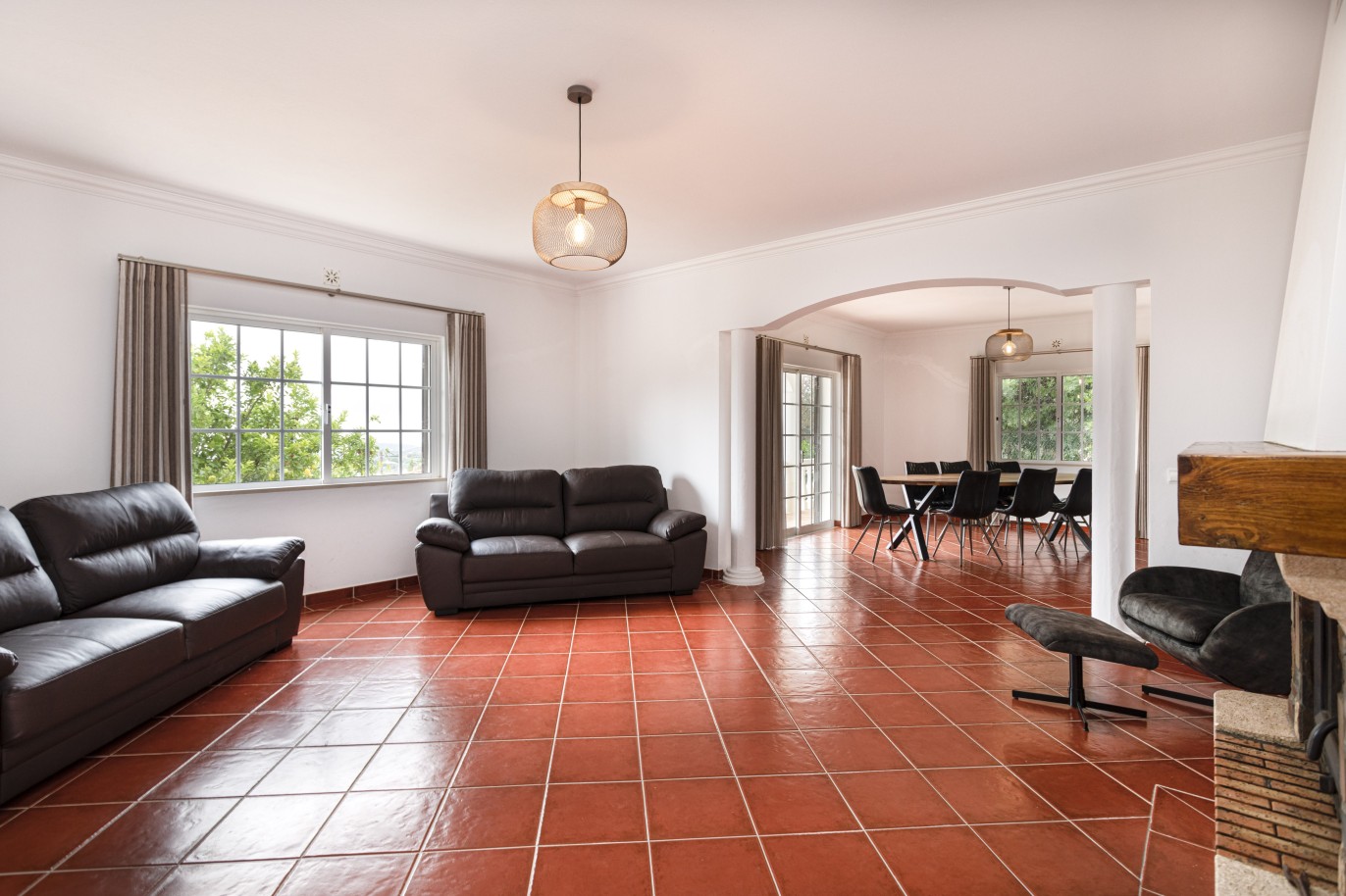 Villa de 4 chambres, avec piscine, à vendre, à Boliqueime, Loulé, Algarve_242624