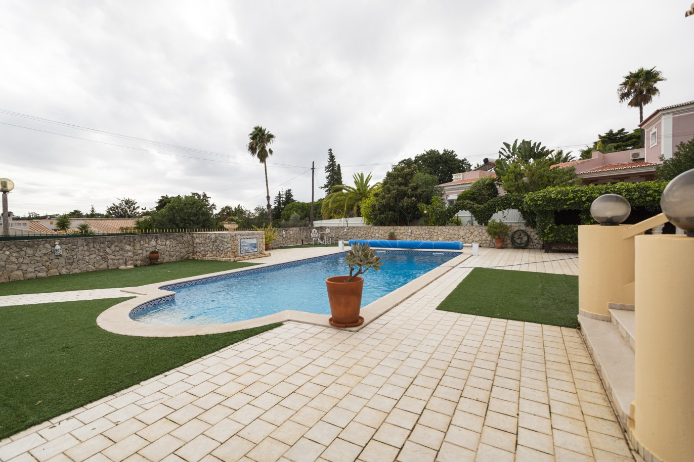 Fantastique villa avec 5 chambres, piscine, à vendre, à Carvoeiro, Algarve_243234