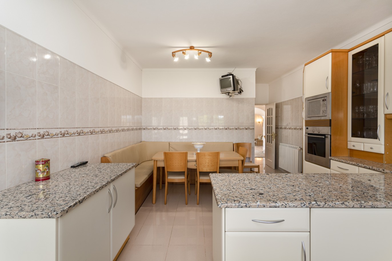 Fantástica villa con 5 dormitorios, piscina, en venta, en Carvoeiro, Algarve_243240