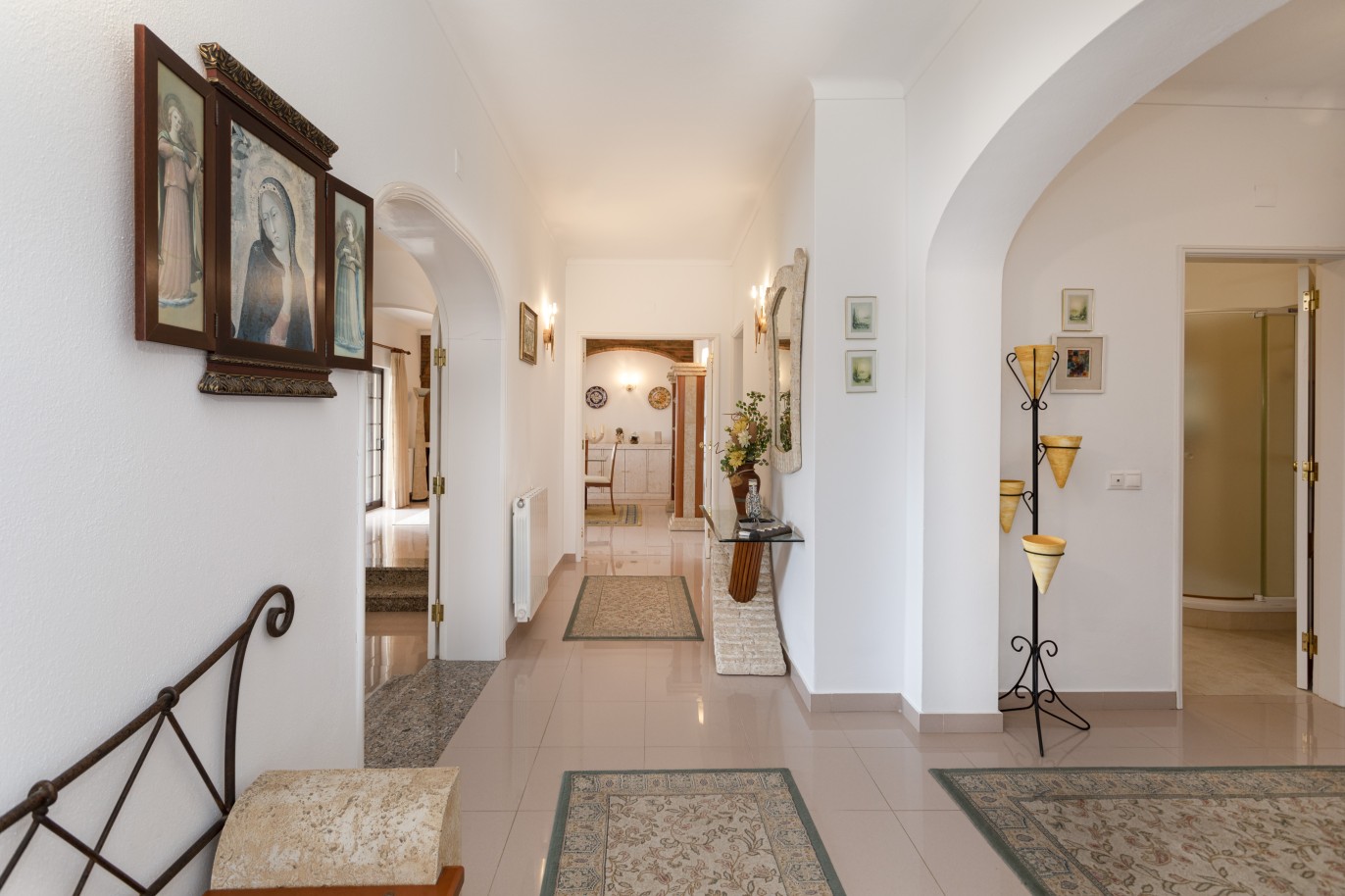 Fantástica villa con 5 dormitorios, piscina, en venta, en Carvoeiro, Algarve_243244