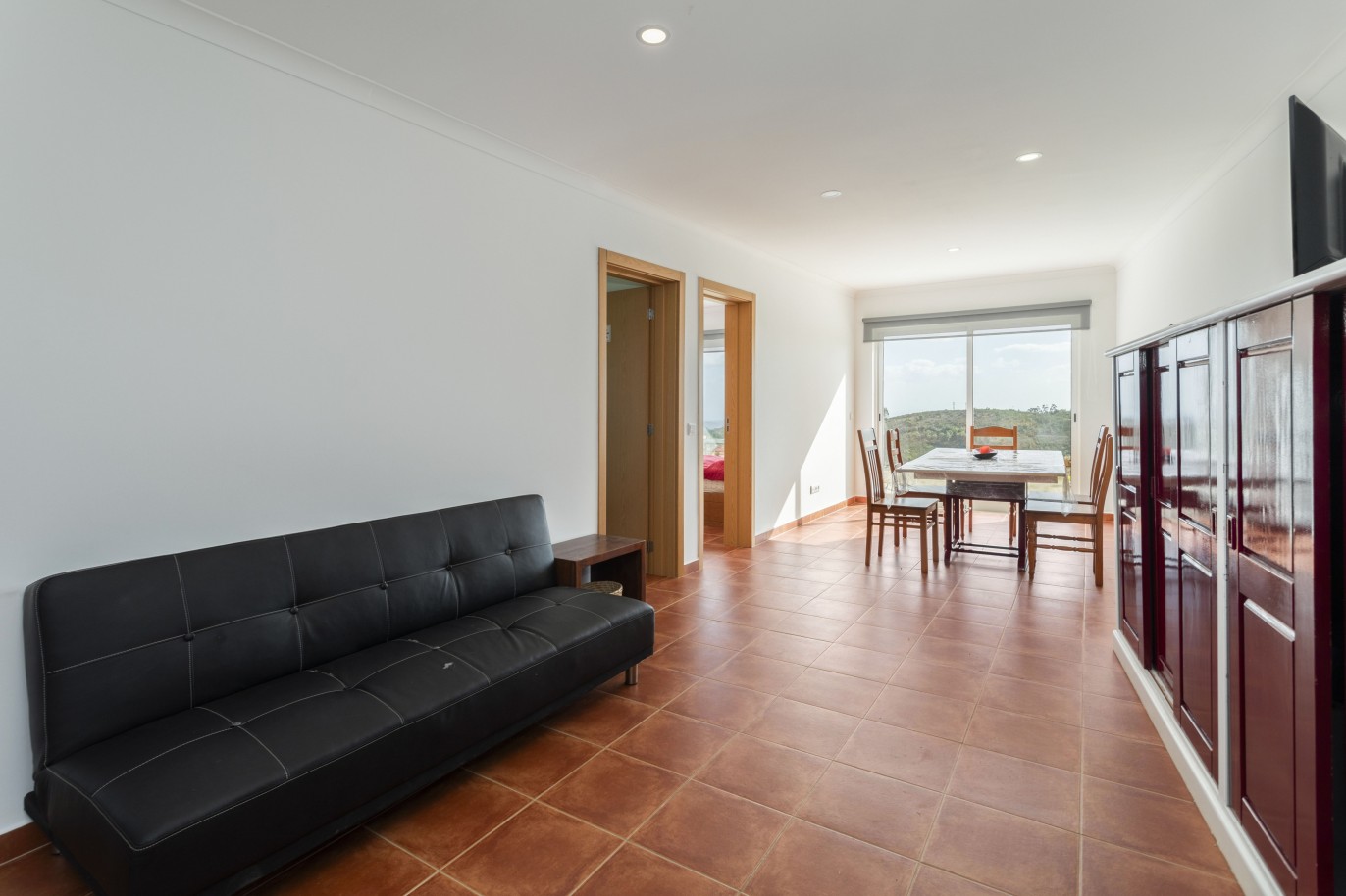 Villa de 2 chambres avec piscine, à vendre à Tavira, Algarve_243280