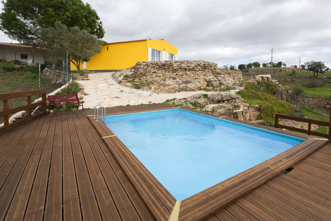 Moradia de campo V2 com piscina, para venda em Tavira, Algarve_243295