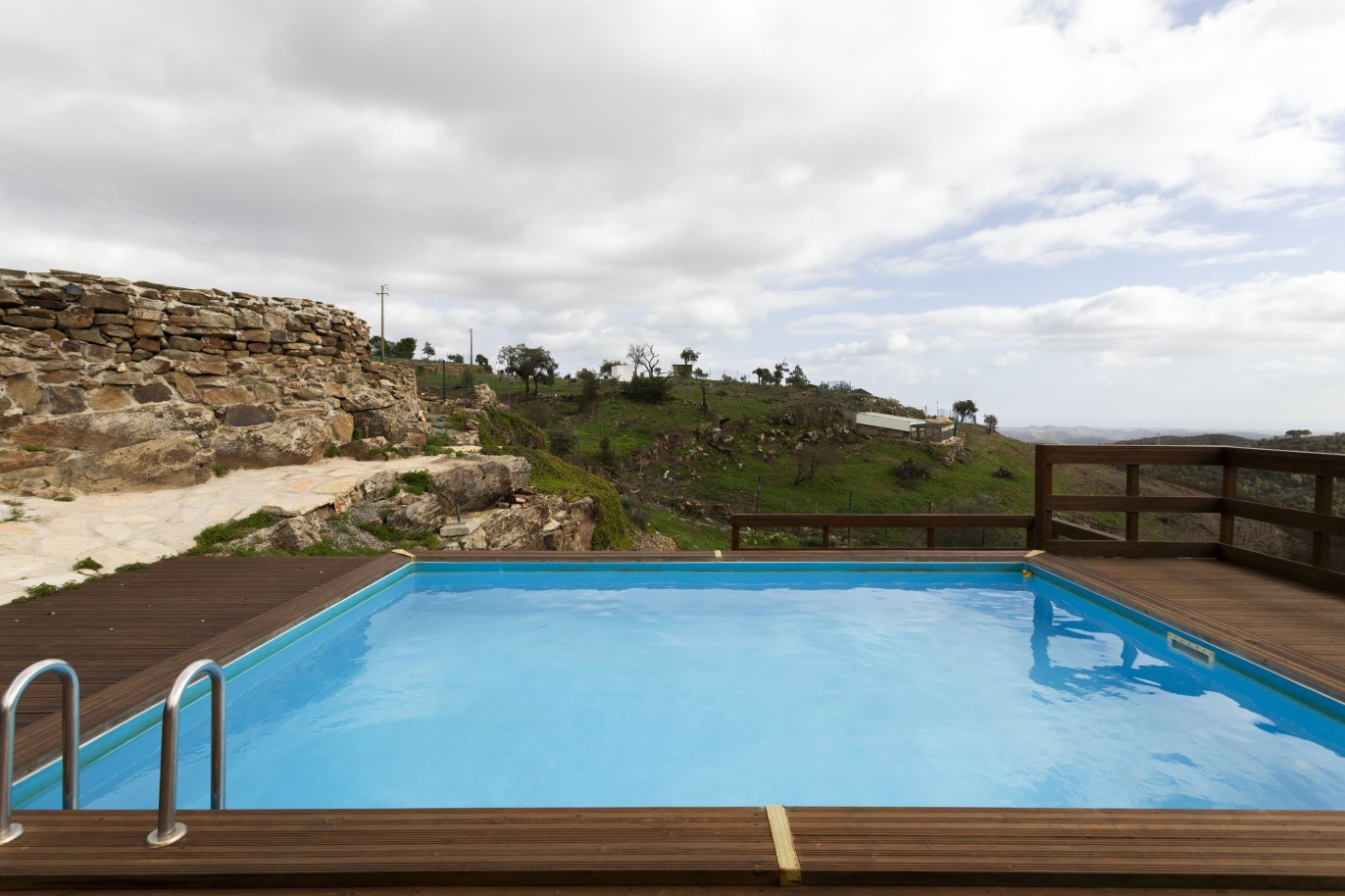 2 Schlafzimmer Villa mit Pool, zu verkaufen in Tavira, Algarve_243298