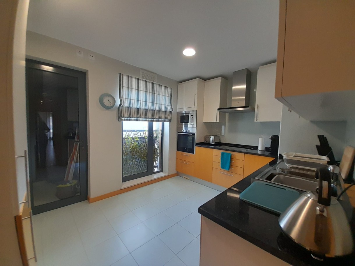 Apartamento T2 com piscina, para venda em Olhão, Algarve_243354