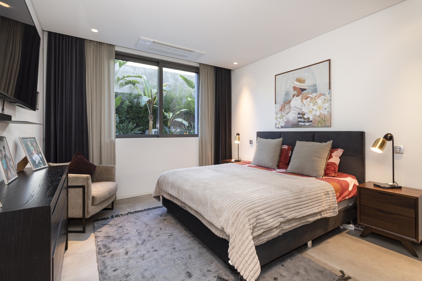 Lujoso piso de 3 dormitorios con vistas al mar, en venta en Albufeira, Algarve_243383