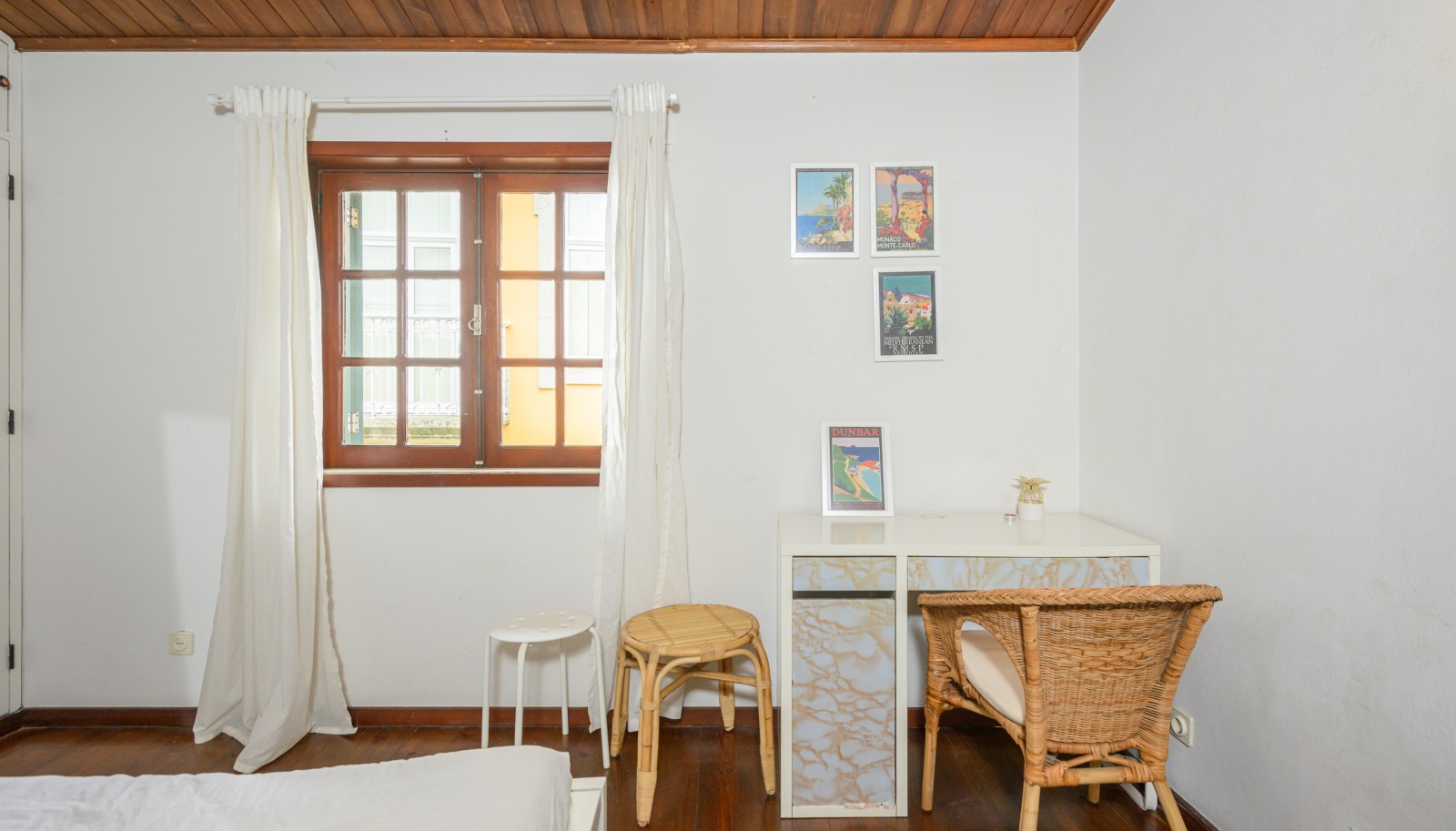 2 bedroom villa with views over the Douro river, in Foz Velha, Porto _243573