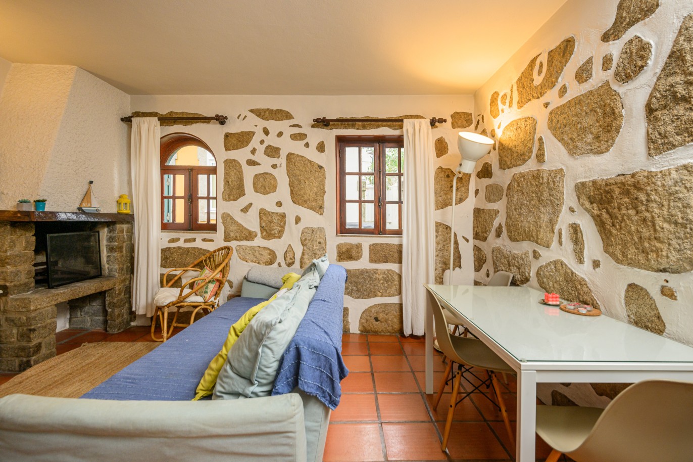 2 bedroom villa with views over the Douro river, in Foz Velha, Porto _243579