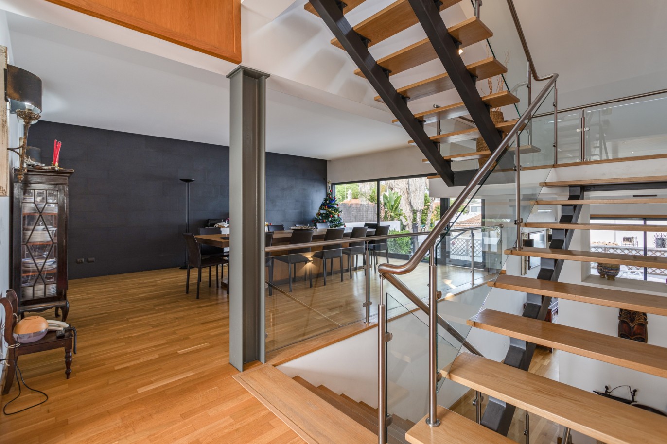 Contemporary 4-bedroom villa, with pool, for sale, in Montenegro, Faro, Algarve_243640
