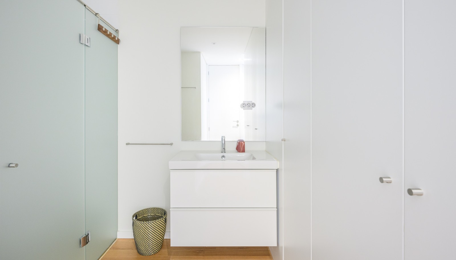 Apartamento T3 Duplex, para venda, na Rua Santos Pousada, Porto_244741