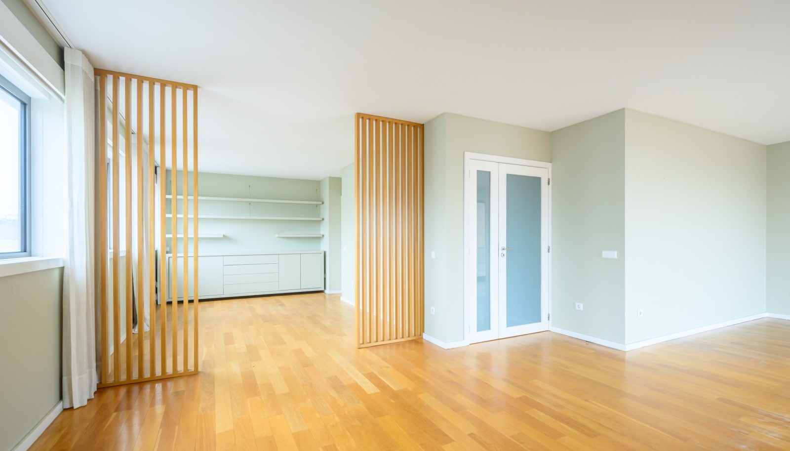 Appartement duplex 4 chambres avec balcon, à vendre, à Porto, Portugal_244946