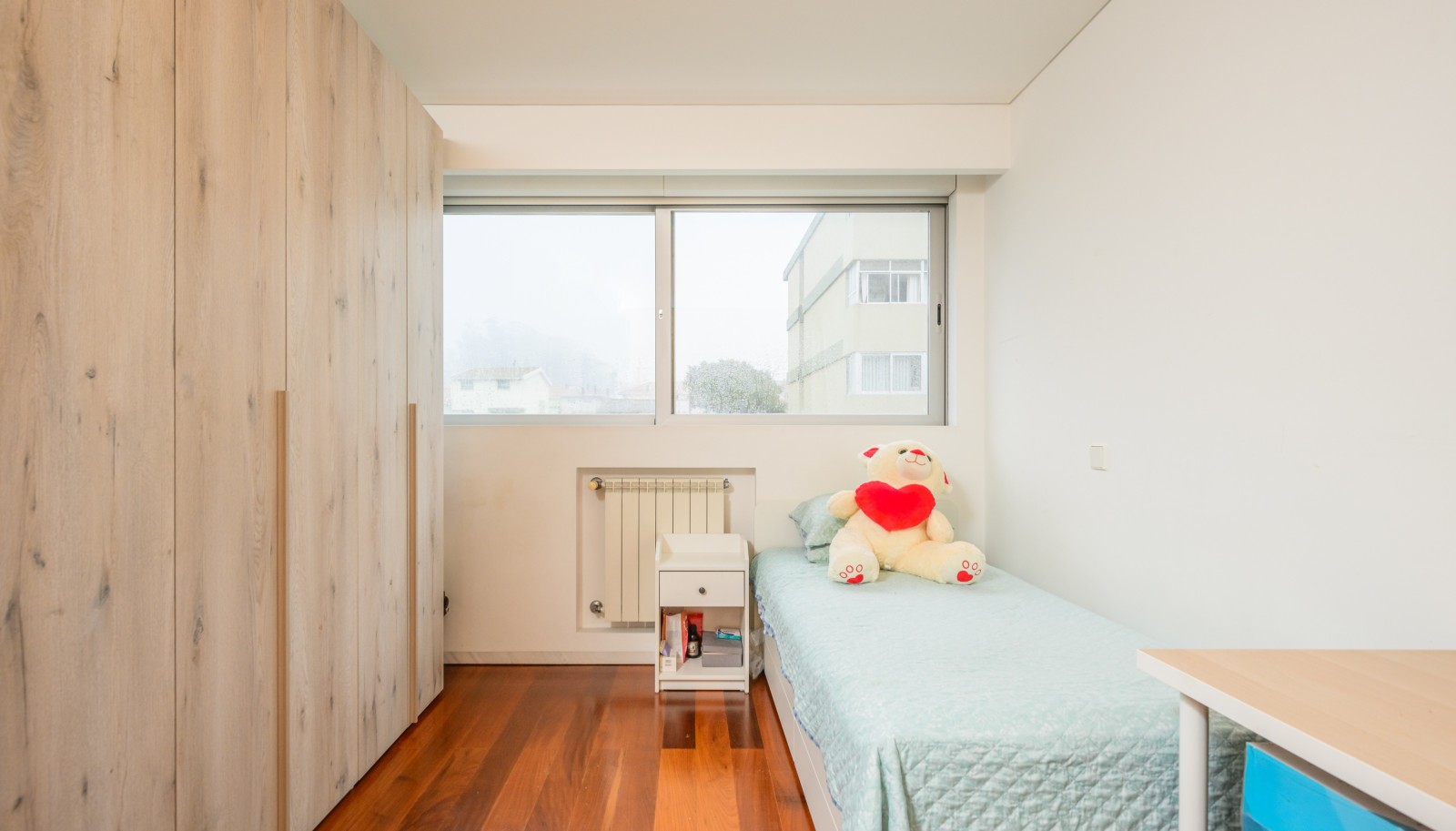 Piso de 3 dormitorios en venta en Alameda das Antas, Porto, Portugal_244978